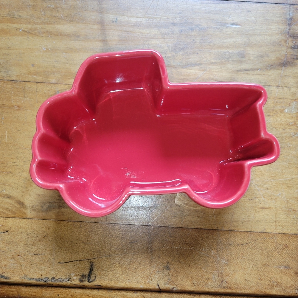 New Stonewall Kitchen Mini Loaf Pan Stoneware Truck Shaped